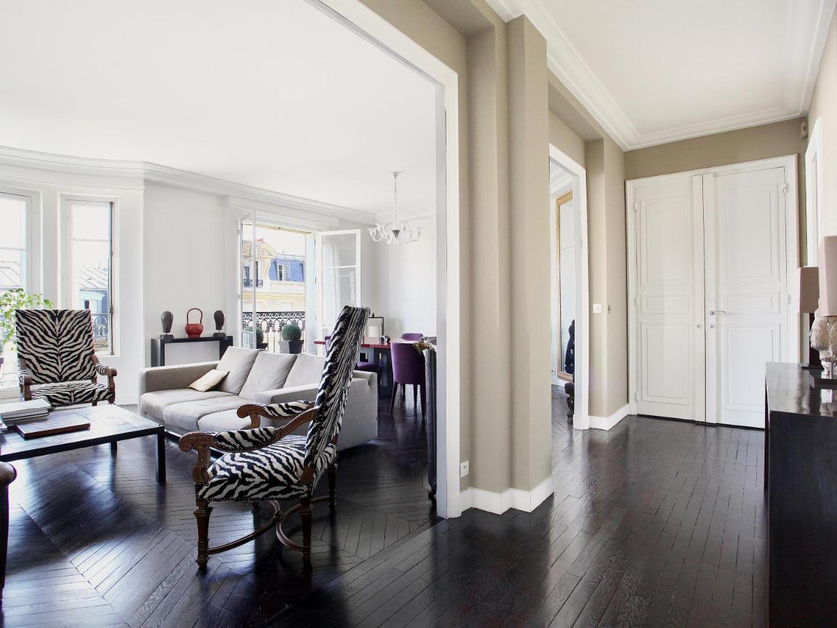 Outstanding 2 Bedrooms With A Terrific Eiffel Tower View Παρίσι Εξωτερικό φωτογραφία